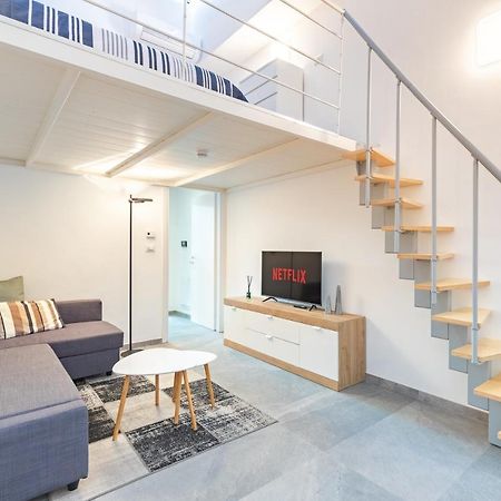Villa Exclusive Loft Crocetta - Free Private Parking & Wi-Fi - 5 Min To Metro Nizza - Ac Turin Exterior foto
