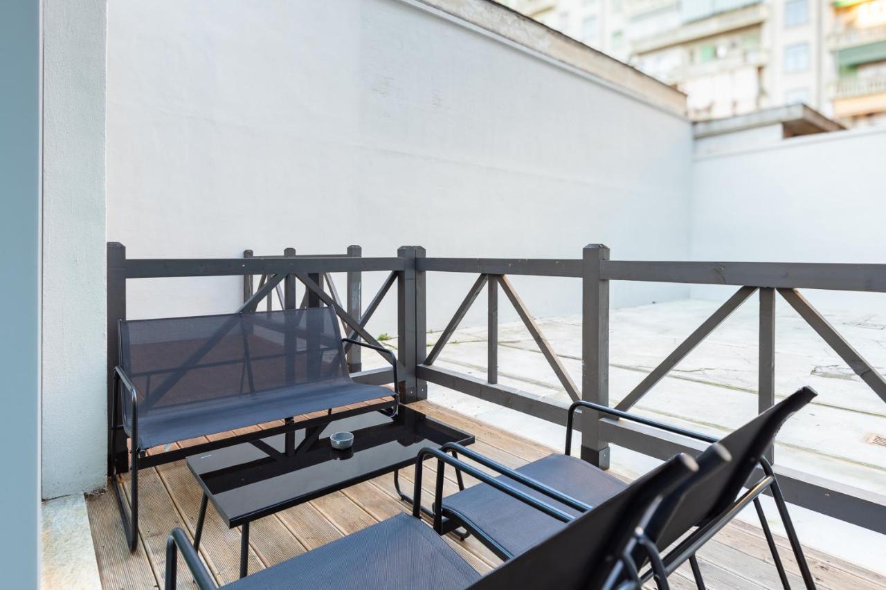 Villa Exclusive Loft Crocetta - Free Private Parking & Wi-Fi - 5 Min To Metro Nizza - Ac Turin Exterior foto